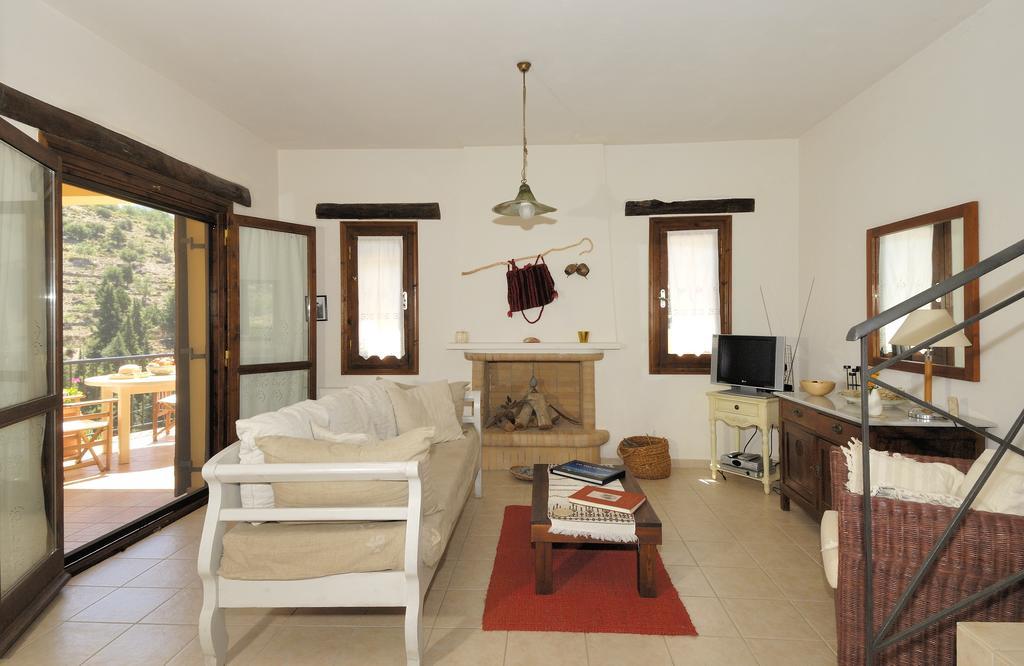 Oreinothea Villa Thérison Exterior foto