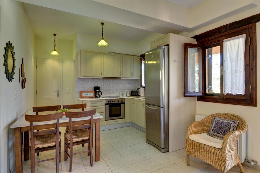 Oreinothea Villa Thérison Habitación foto