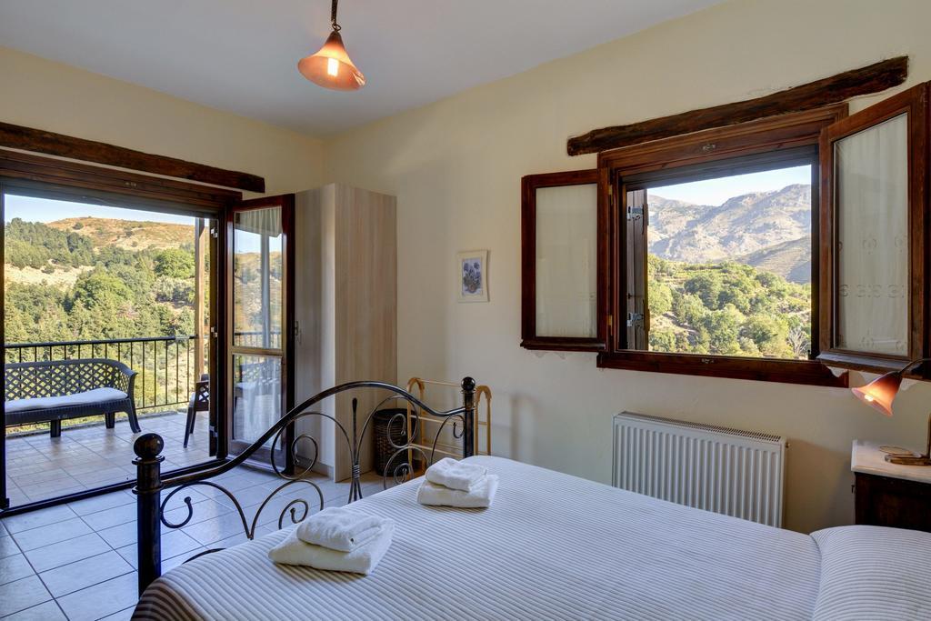 Oreinothea Villa Thérison Habitación foto